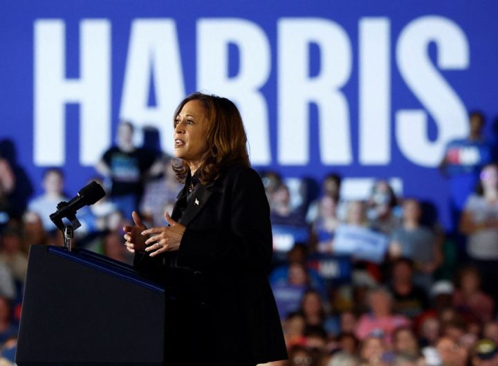 Kamala Harris Pledges to Cut Degree Requirements for Federal Jobs in Major Workforce Reform