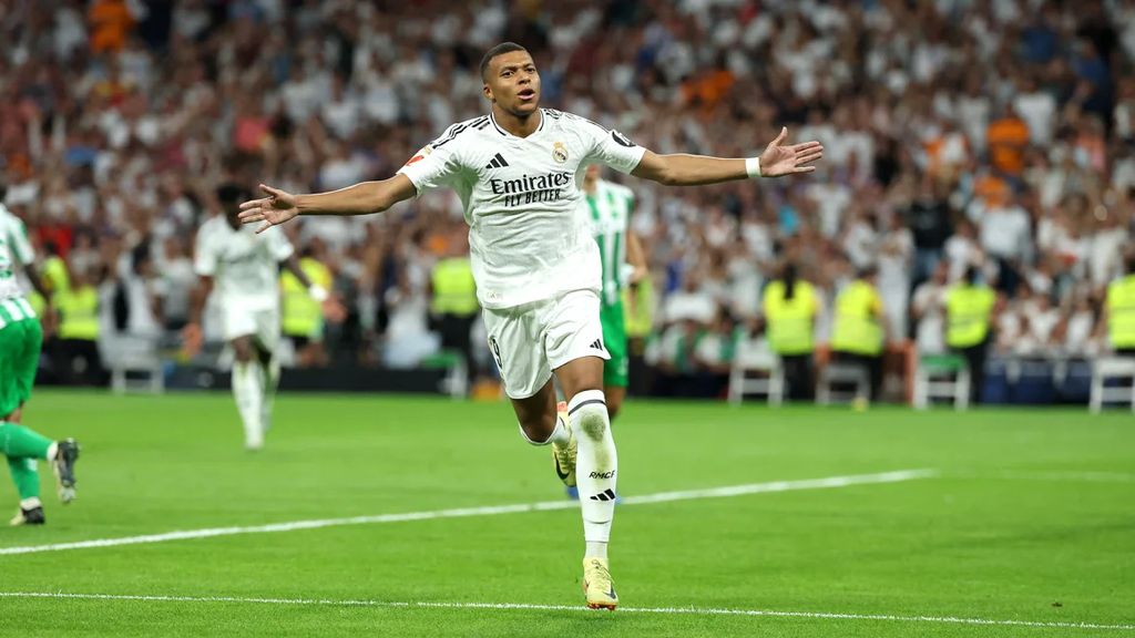 Kylian Mbappé Scores First League Goals for Real Madrid in Victory Over Real Betis