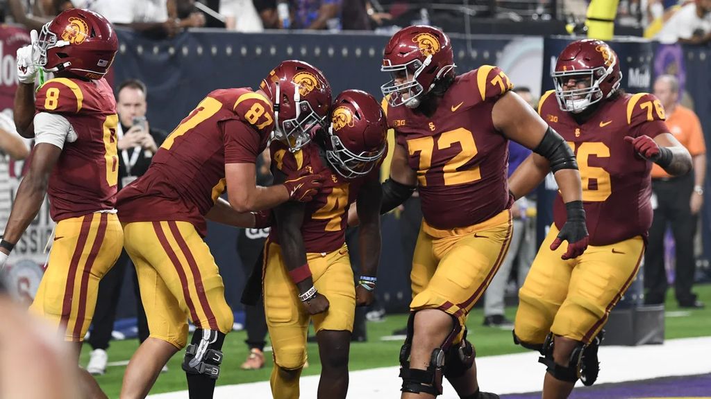 No. 23 USC Secures Dramatic Last-Second Win Over No. 13 LSU, Sparking Outburst from Tigers Coach Brian Kelly